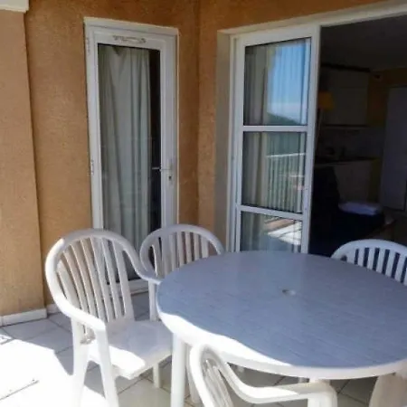 Apartment 2m Cap Esterel